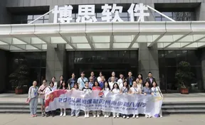 美国俄勒冈州青少年代表团参访九州酷游官网软件集团总部