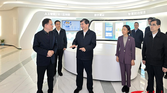 福建省委书记周祖翼一行莅临ku娱乐软件调研