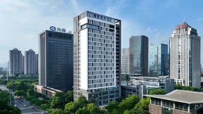 《福建日报》专题报道 | 博思软件以Al创新持续赋能政企业财协同数智化