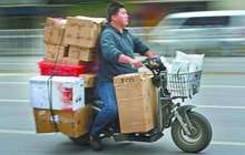 揭快递“最后100米”痛点：网点安家难 车辆上路难