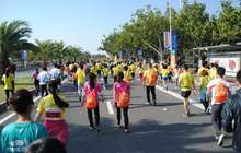 厦门马拉松赛下月举行 2011名志愿者参加培训