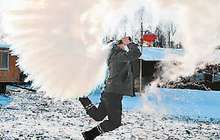 中国冰雪游突破1.7亿人次