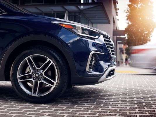 SUV，SUV大灯评级,沃尔沃XC60,现代Santa Fe,美国公路安全保险协会IIHS