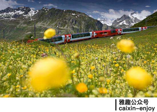 列车窗外的绝美风景