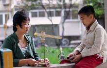 纪录片《00后》跟拍长达10年：教育焦虑如影随形