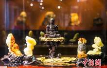 近百件石雕作品福州三坊七巷展出 竞夺工艺美术“如意奖”