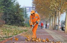 倡议书：关爱环卫工人 ，珍惜环卫成果，共创洁净家园