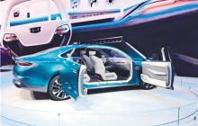 跨界技术加速融入新一代汽车产业