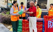 递一份凉饮  献一片爱心 ——漳州市华安县慈善总会开展为环卫工夏季送清凉活动