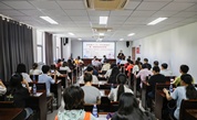 闽都向善 福城有爱——福州市长乐区“点亮微心愿”活动温暖困难群众