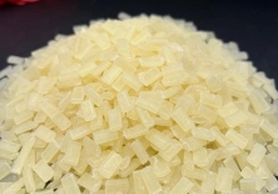 熱熔膠:材料構(gòu)成與行業(yè)洞察的深度剖析