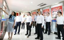 福建省政协副主席、省工商联主席王光远一行到黑龙江省福建商会调研