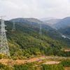 山间架银线 重点工程建设酣