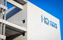 福建老板打造“A+H”双上市:三星小米背后的“隐形支柱”年收千亿