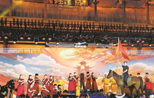 于適策馬威遠(yuǎn)樓：鴻星爾克這次不是靠“捐款熱搜”，是靠文化出圈