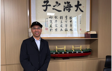 从加油站走出的航运大亨:海通发展业绩预增超5倍,平潭人曾而斌的百船蓝图