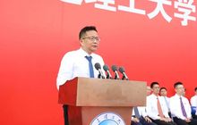 福工校友潘敏忠敲钟在即:从省光学所走出的闽商,带队富兰光学登陆新三板
