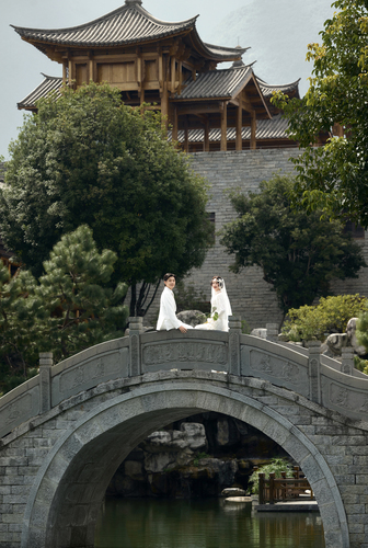 俏颜如诗—垒翠园