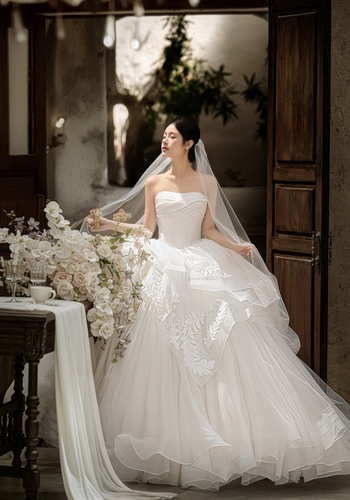 光影系列 -《奥拉》